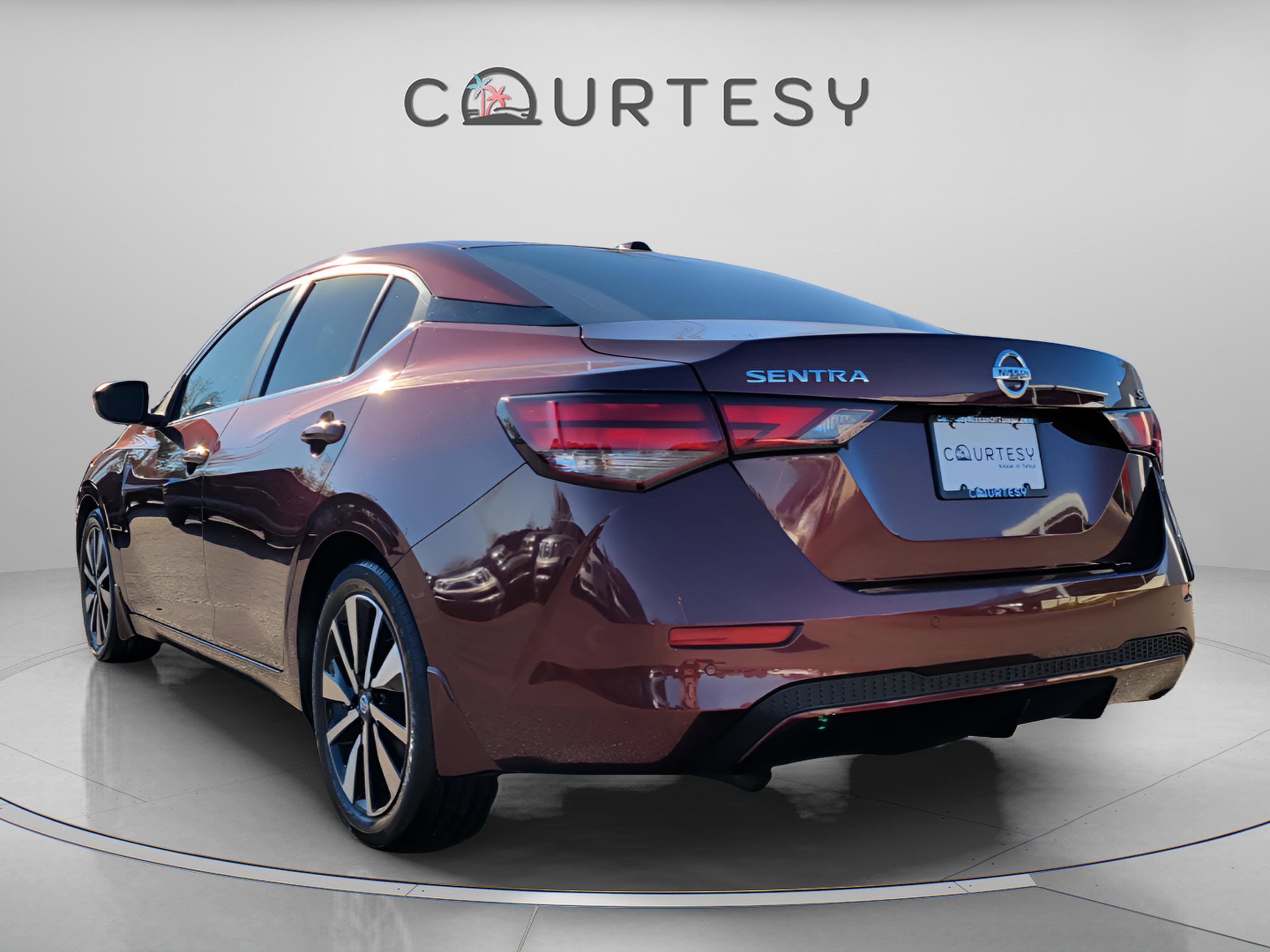 Certified 2022 Nissan Sentra SV w/ SV Premium Package image 5