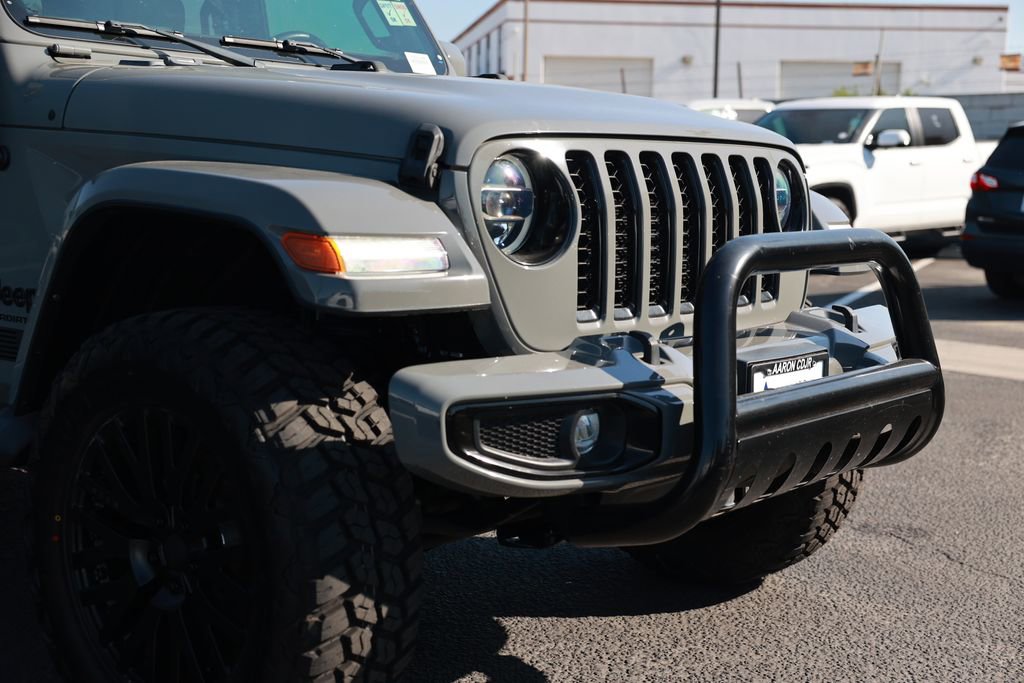Used 2022 Jeep Gladiator Overland AWD/4WD image 7