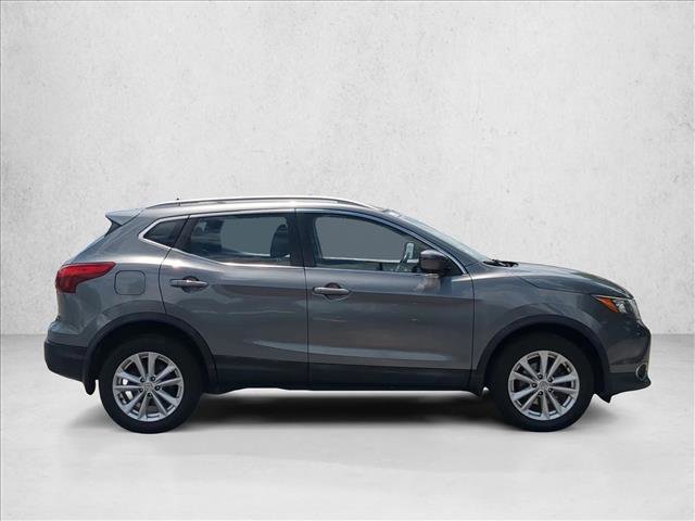 Used 2018 Nissan Rogue Sport SV w/ SV Technology Package AWD/4WD image 4