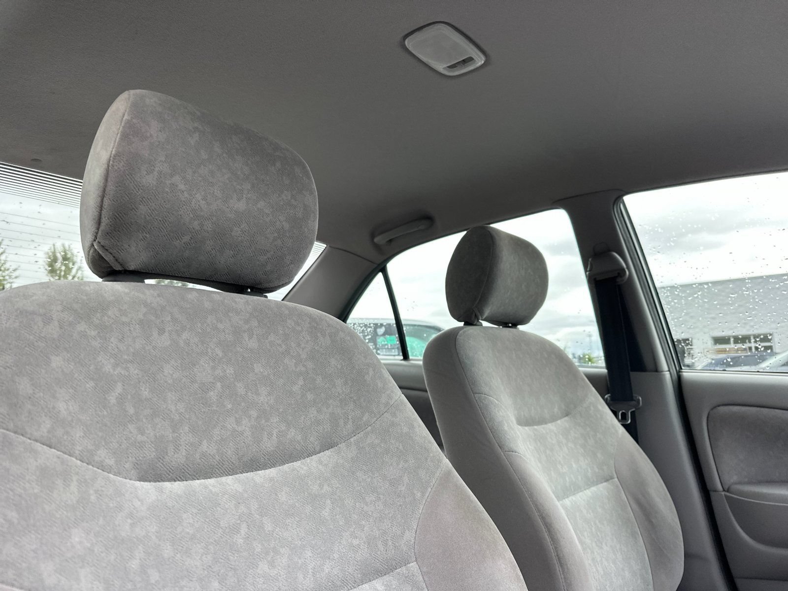 Used 2002 Toyota Prius FWD image 16