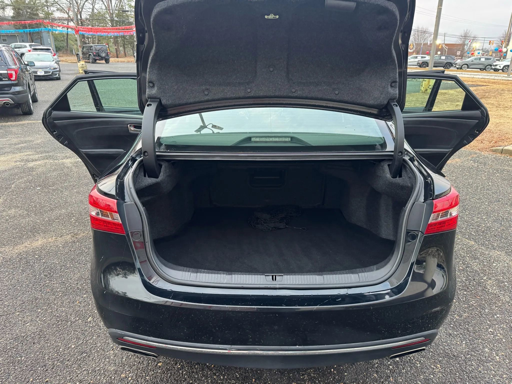 Used 2018 Toyota Avalon XLE image 13