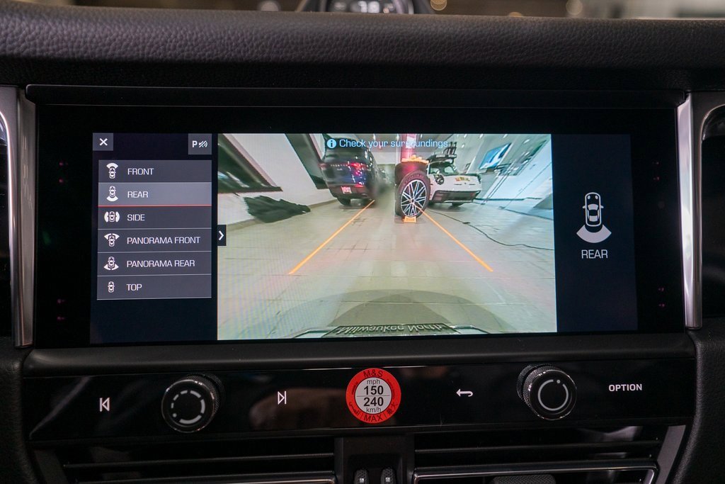 New 2026 Porsche Macan image 28