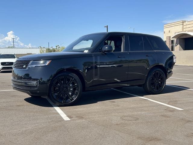 New 2026 Land Rover Range Rover SE AWD/4WD image 2