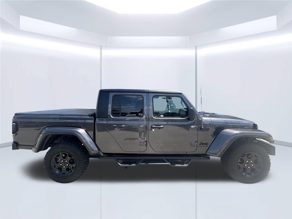 Used 2023 Jeep Gladiator Sport AWD/4WD image 4