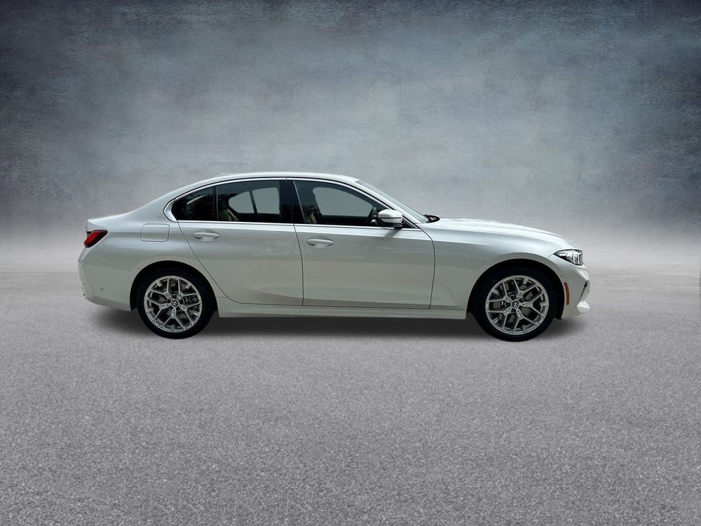 Used 2025 BMW 330i xDrive 330i xDrive w/ Premium Package image 10