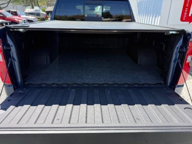 Used 2023 Chevrolet Silverado 1500 High Country w/ High Country Premium Package AWD/4WD image 17