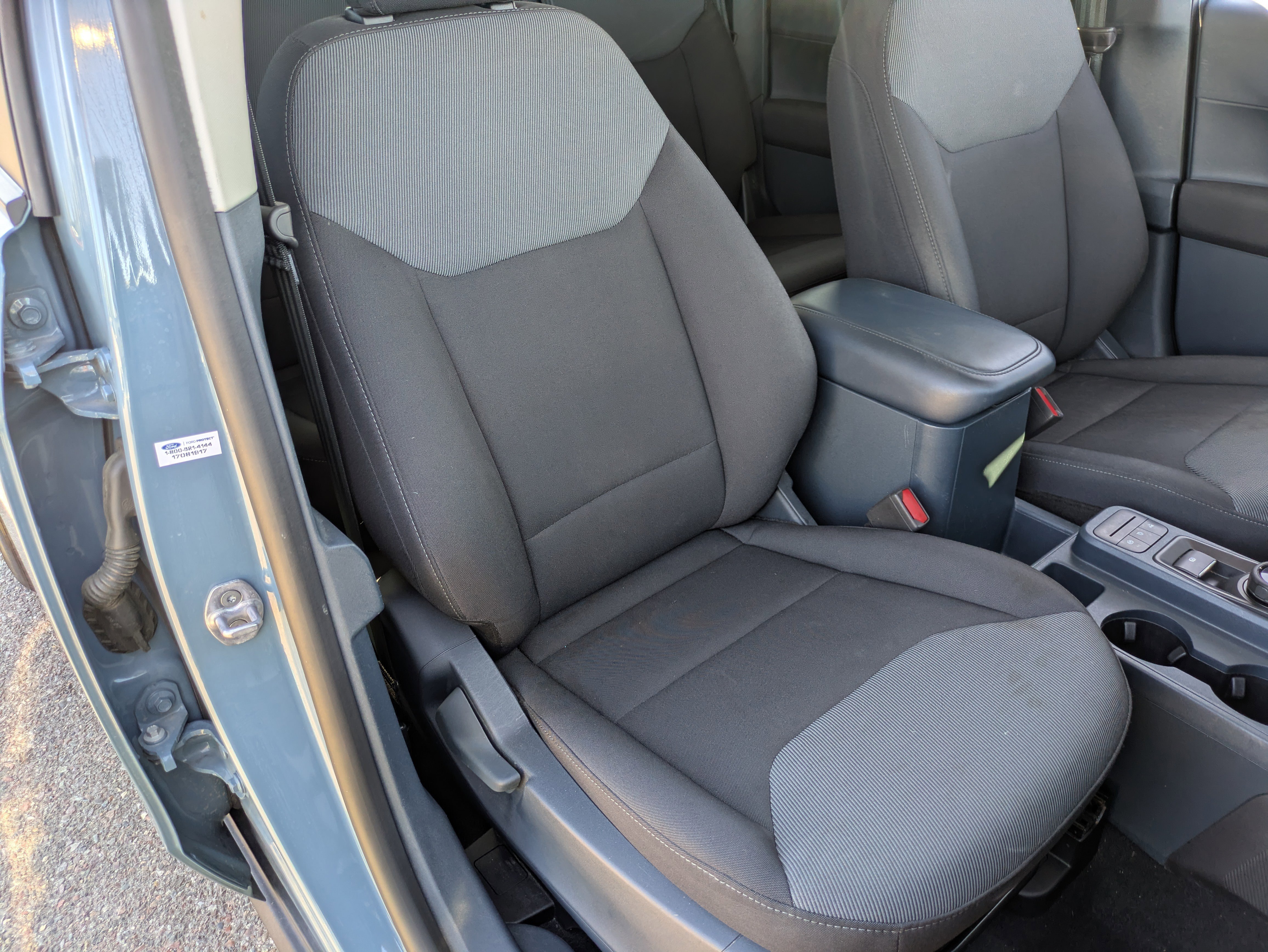 Used 2023 Ford Maverick XL image 9