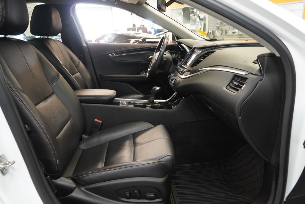 Used 2019 Chevrolet Impala LT w/ LT Leather Package FWD image 35