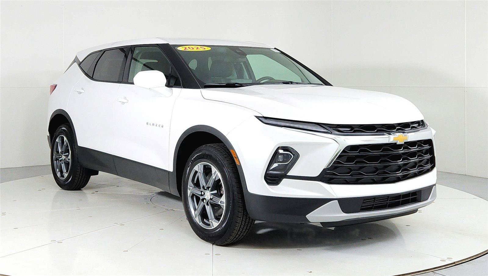 Used 2025 Chevrolet Blazer LT