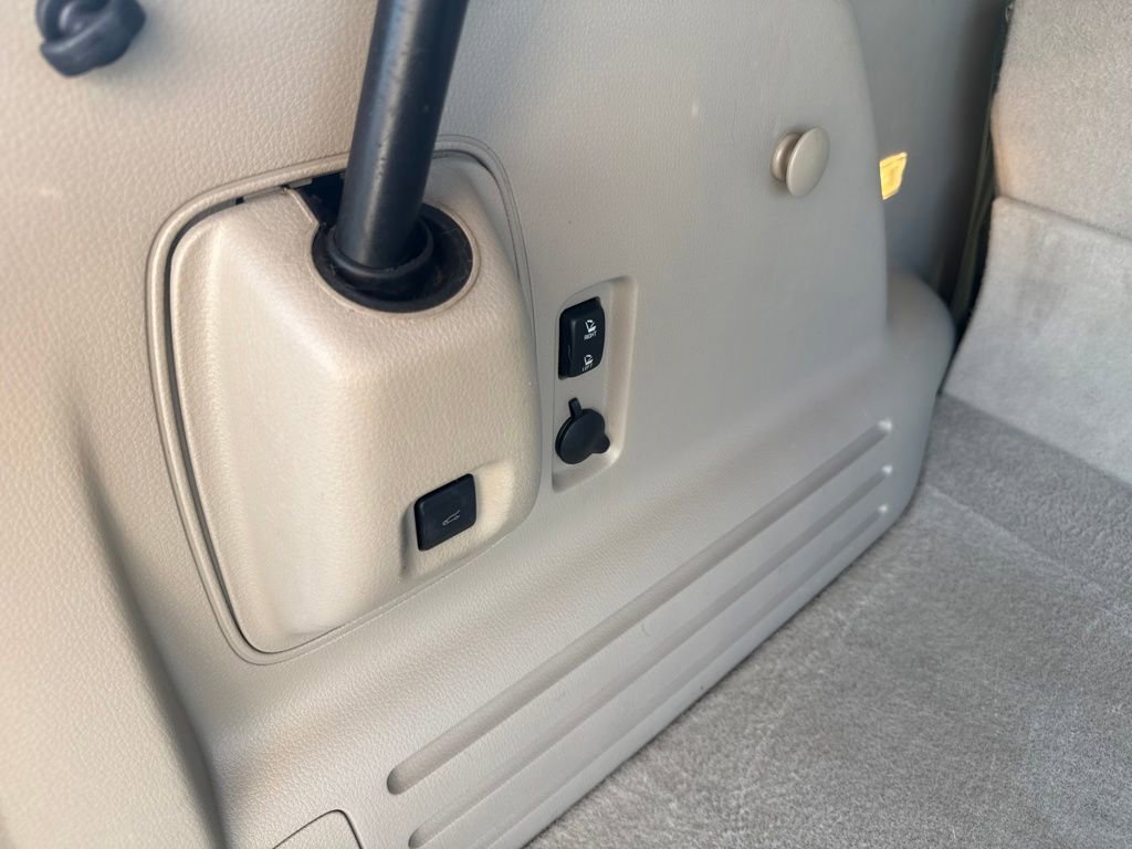 Used 2009 Ford Edge Limited image 44