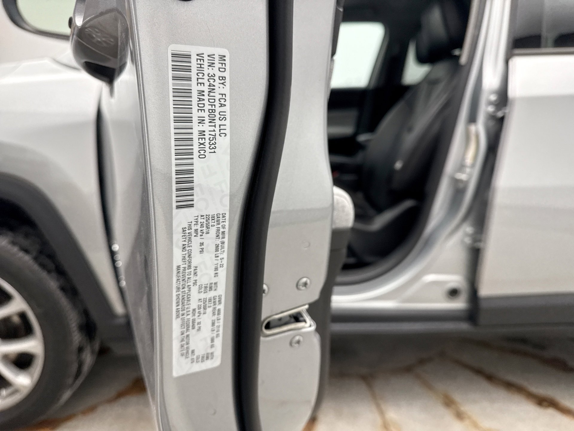 Used 2022 Jeep Compass Latitude image 24