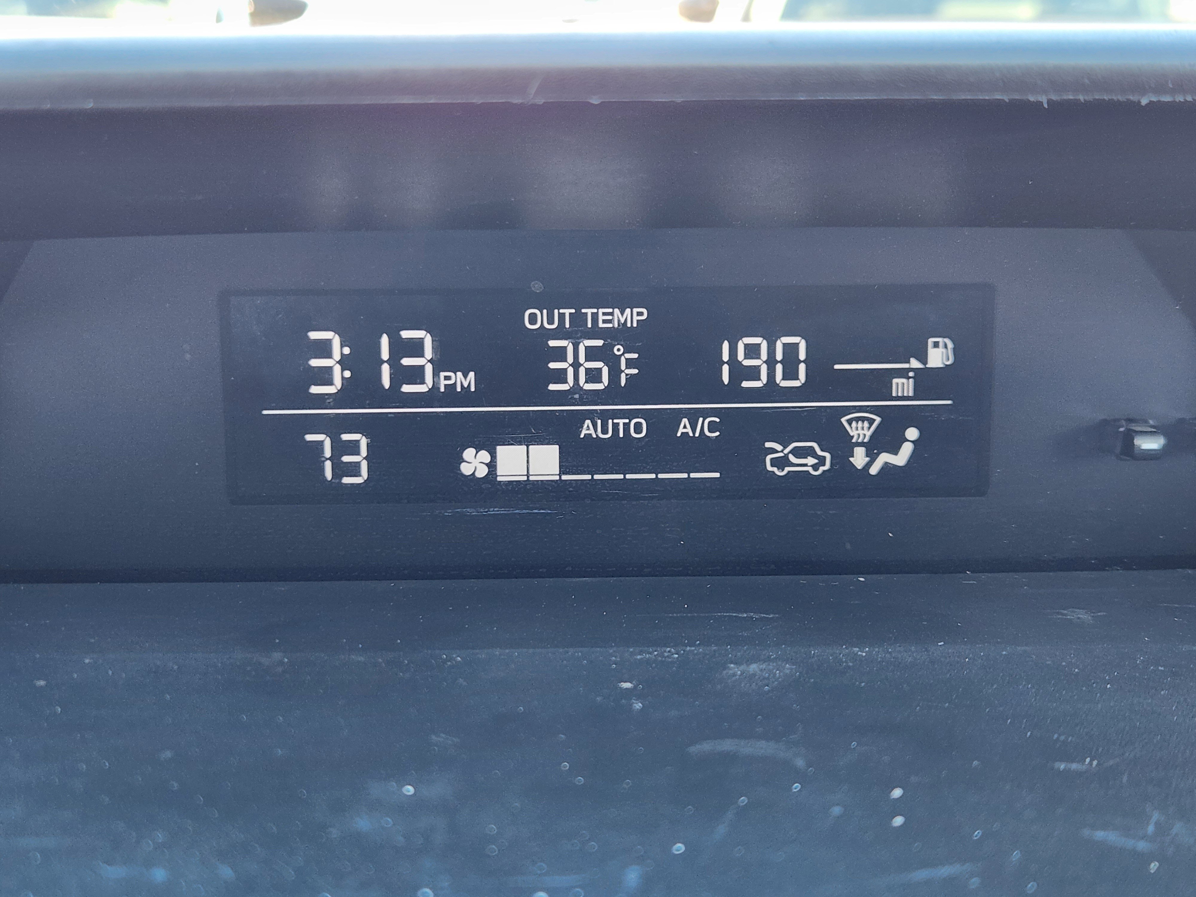 Used 2021 Subaru Crosstrek 2.0i Premium w/ Moonroof Package image 23