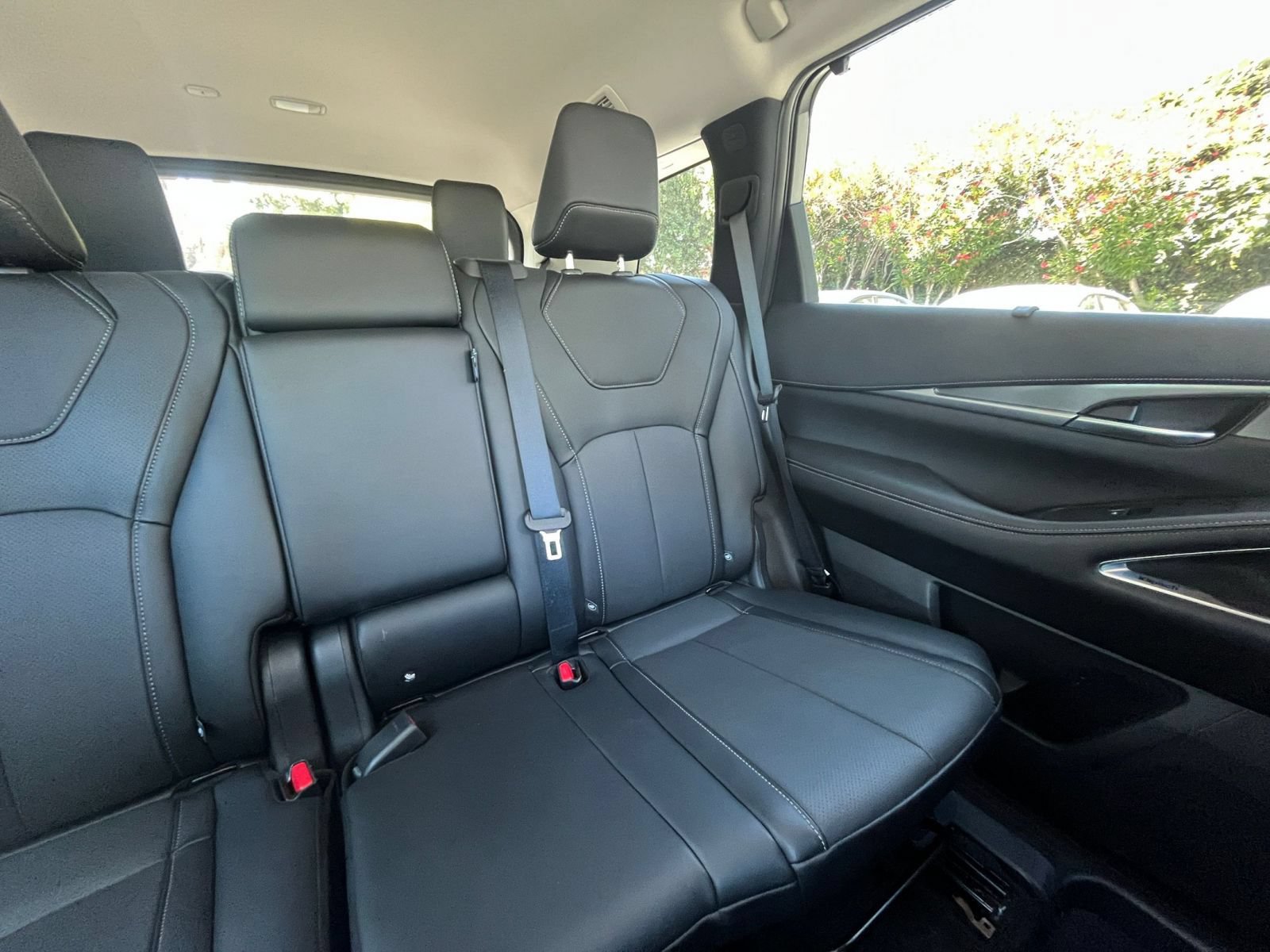 Used 2026 INFINITI QX60 Luxe AWD/4WD image 42