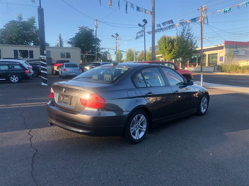 Used 2008 BMW 328i Sedan RWD image 6
