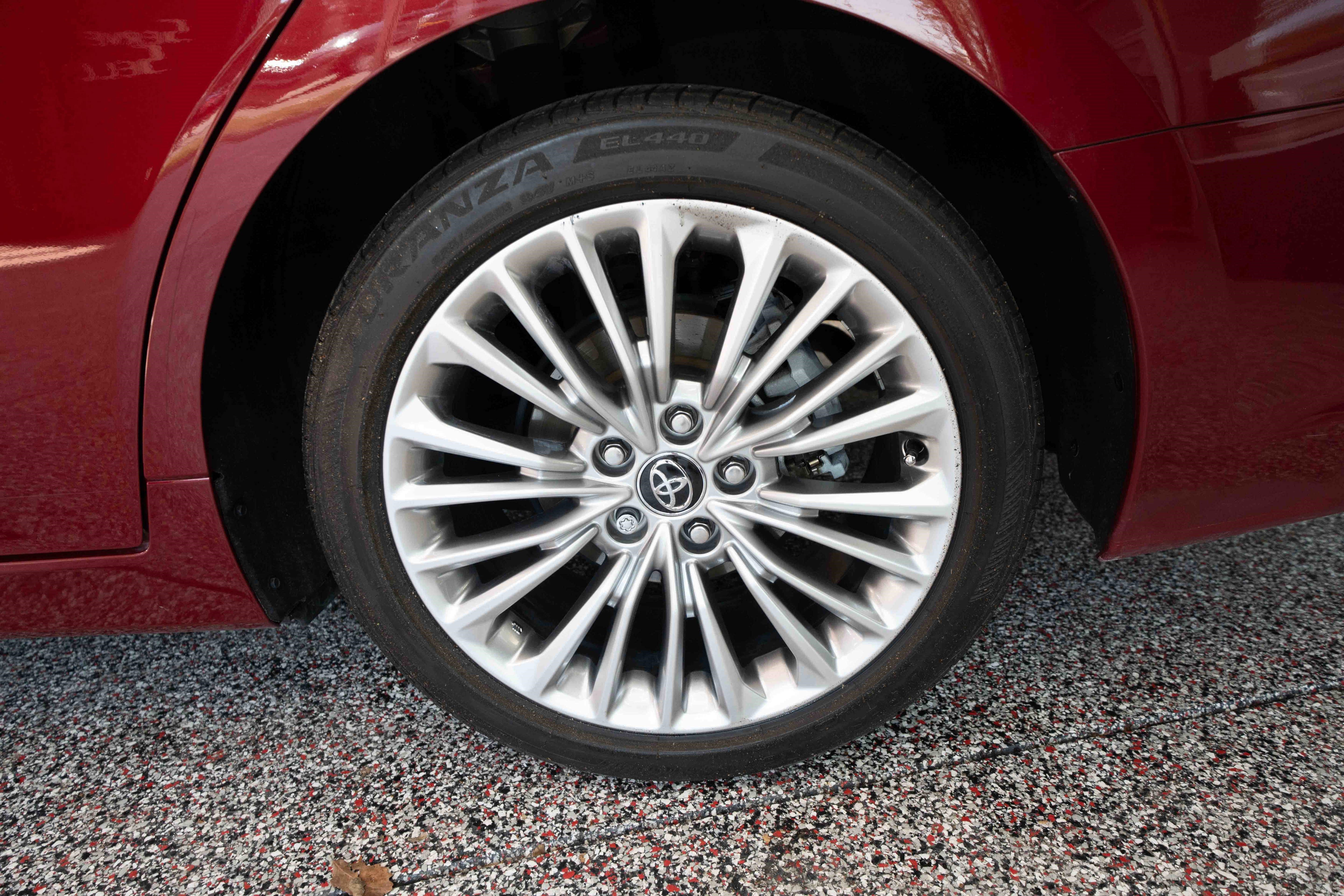 Certified 2020 Toyota Avalon Limited w/ Advanced Safety Package image 29