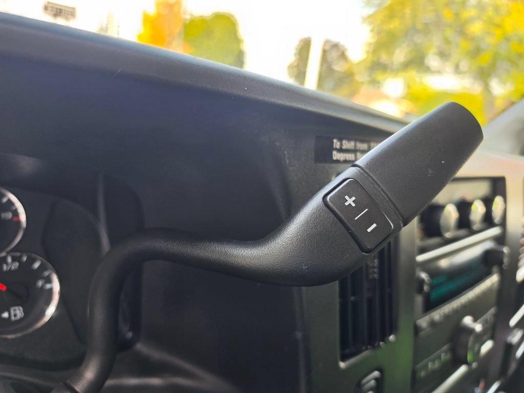 Certified 2025 Chevrolet Express 2500 w/ Driver Convenience Package RWD image 21