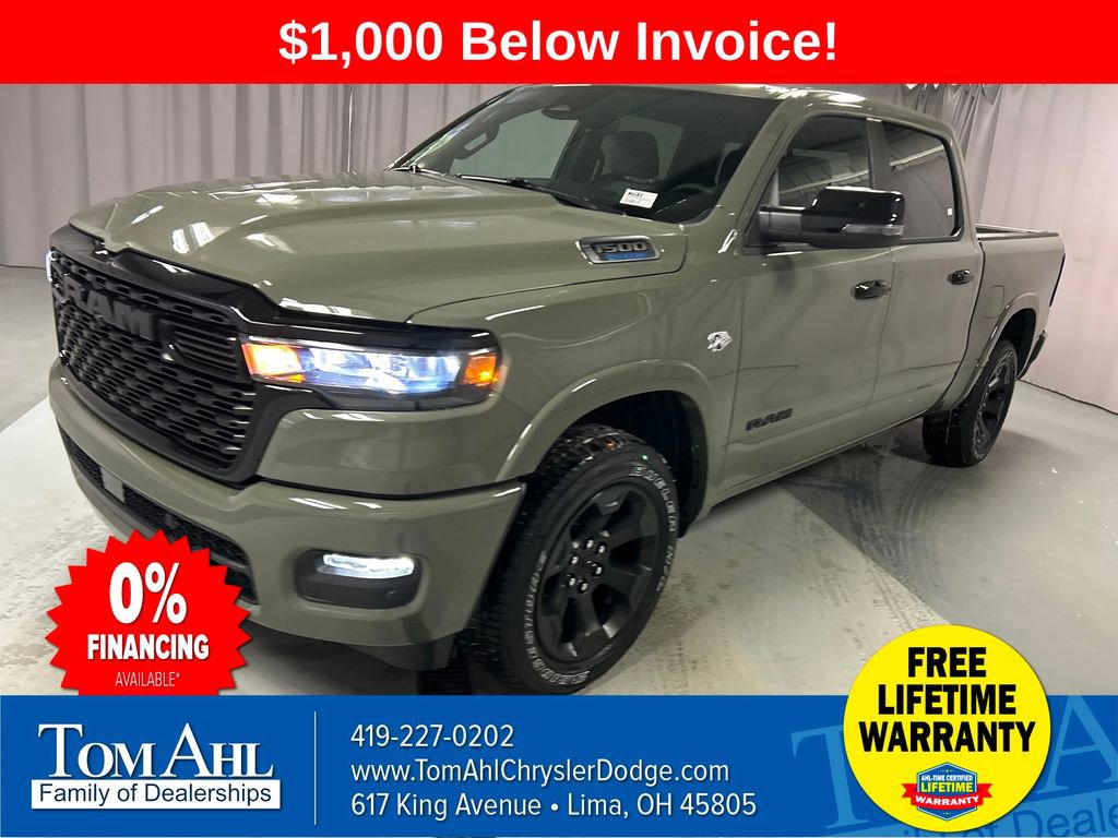 New 2026 RAM 1500 4x4 Crew Cab image 3