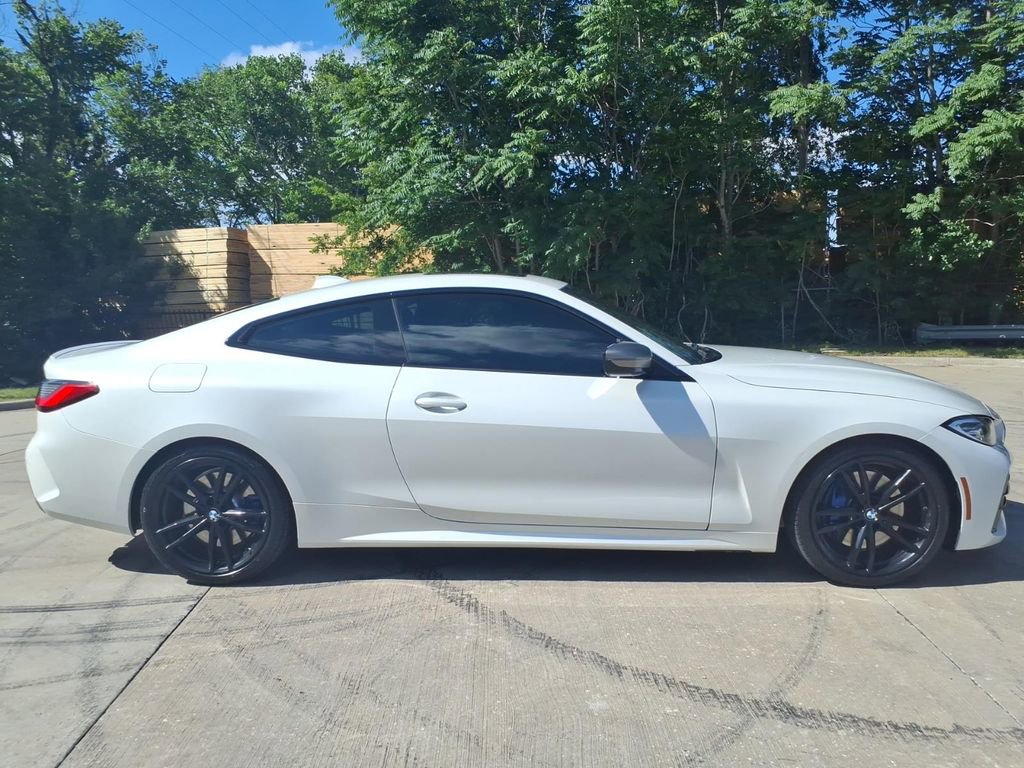 Used 2022 BMW M440i Coupe w/ Premium Package RWD image 2