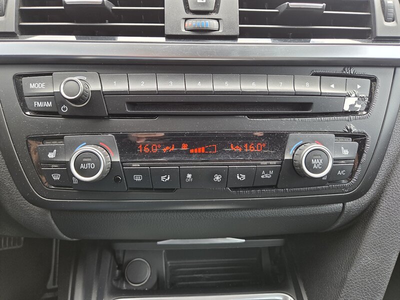 Used 2015 BMW 328i xDrive Sedan AWD/4WD image 20
