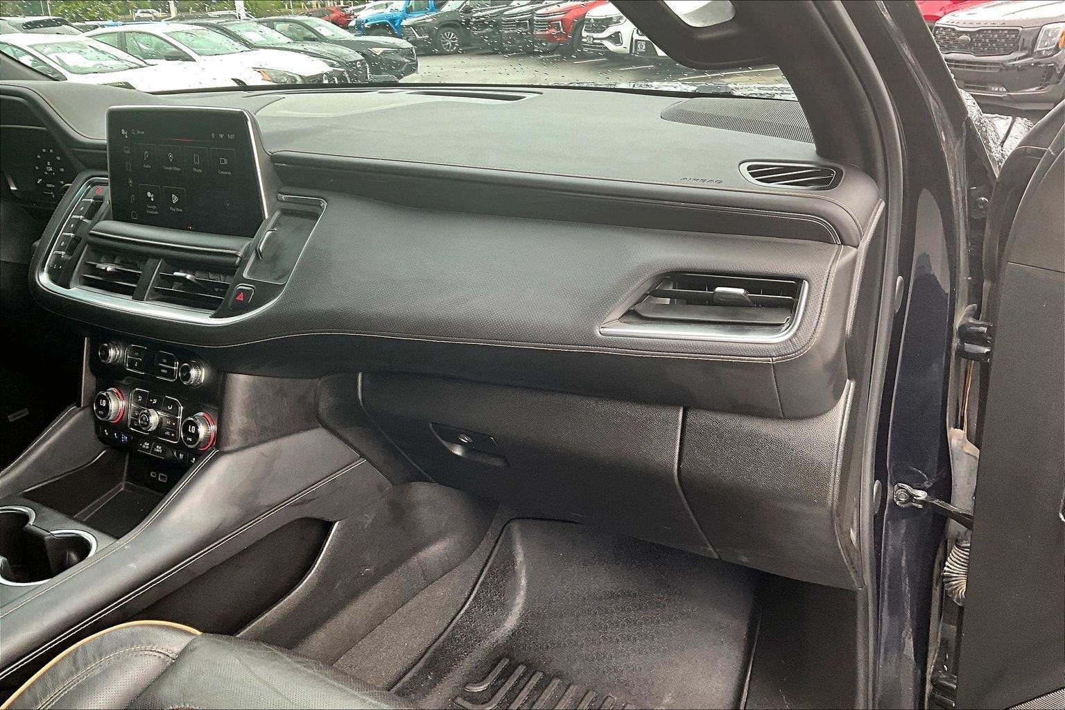 Used 2024 GMC Yukon AT4 AWD/4WD image 15