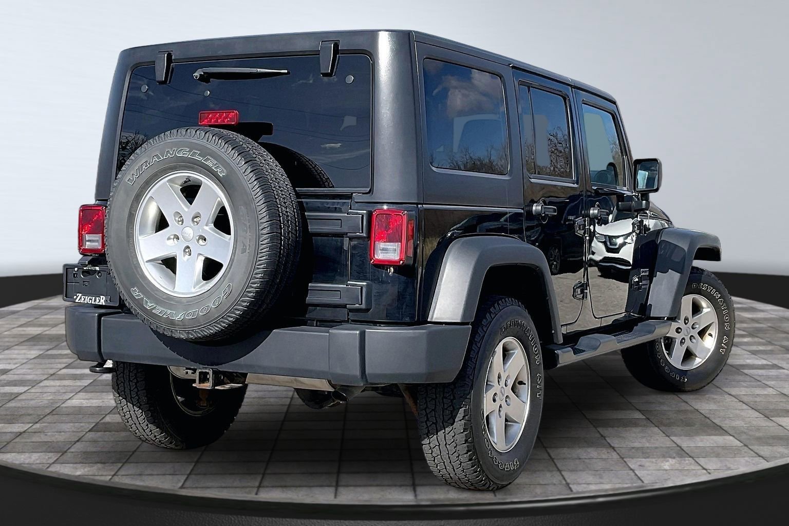 Used 2014 Jeep Wrangler Unlimited Sport w/ Quick Order Package 24S image 2