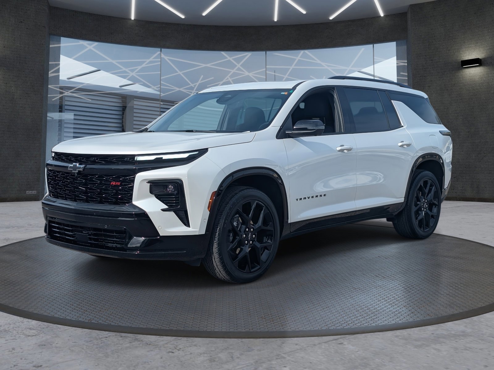 Used 2025 Chevrolet Traverse RS image 2