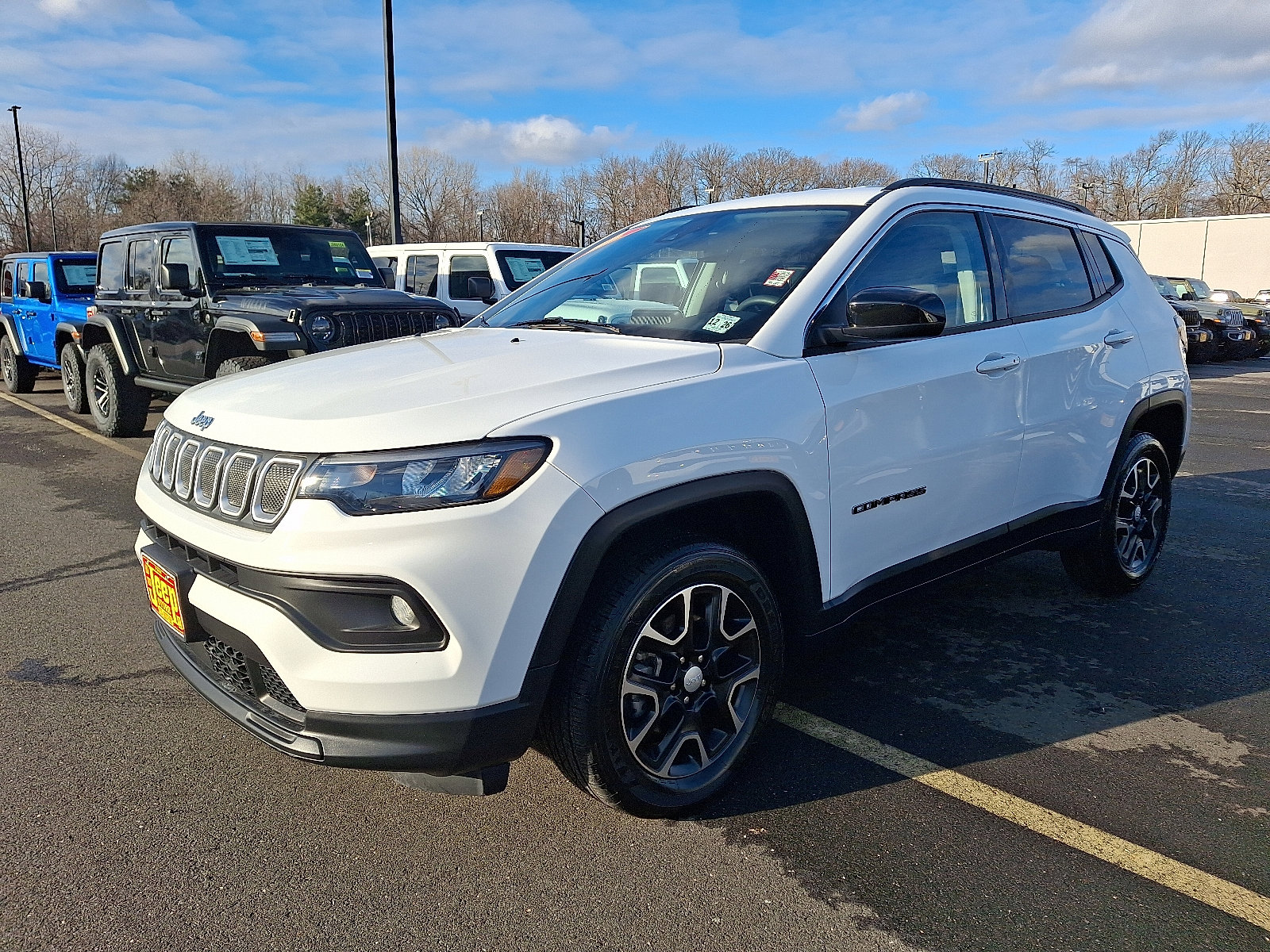Certified 2022 Jeep Compass Latitude image 3