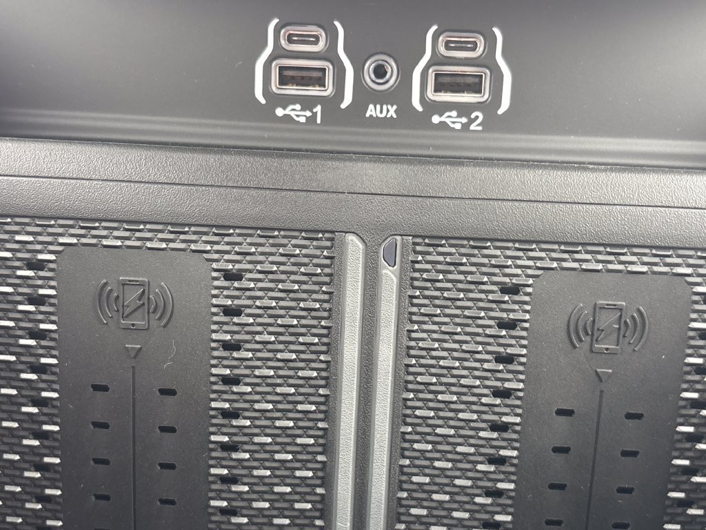 New 2026 RAM 2500 Big Horn AWD/4WD image 17