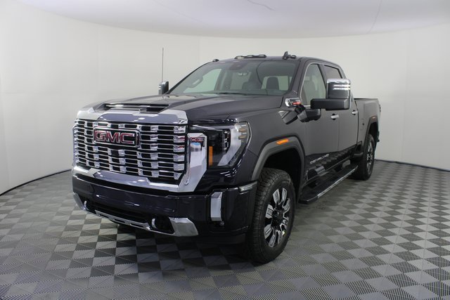 New 2026 GMC Sierra 2500 Denali w/ Denali Reserve Package image 28