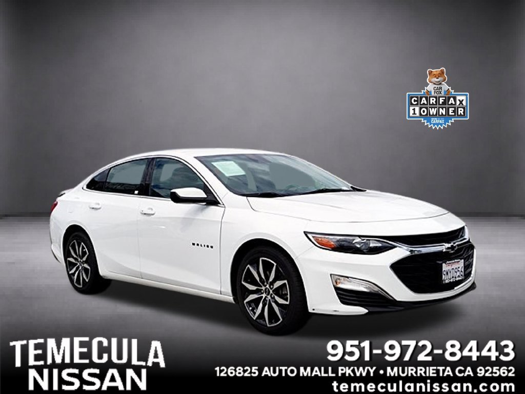 Used 2025 Chevrolet Malibu RS FWD image 1