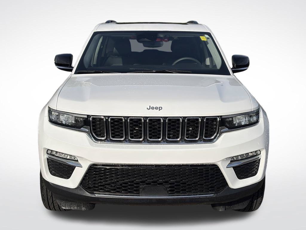 Certified 2023 Jeep Grand Cherokee Limited AWD/4WD image 4