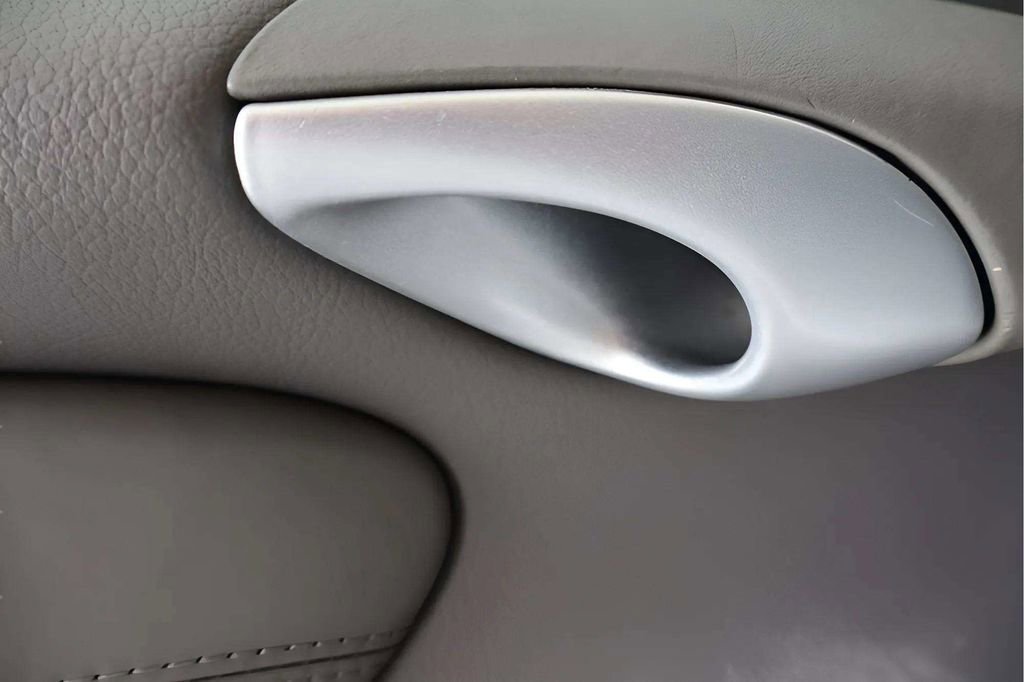 Used 2005 Porsche 911 Carrera image 15