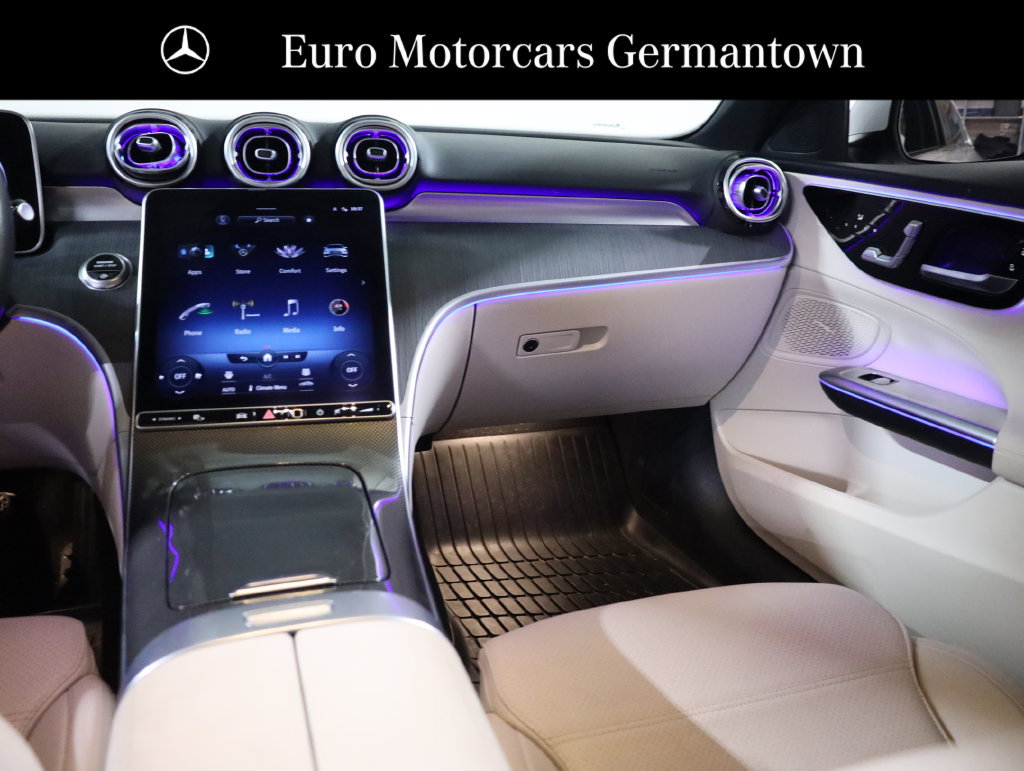 Used 2023 Mercedes-Benz C 300 4MATIC Sedan image 38