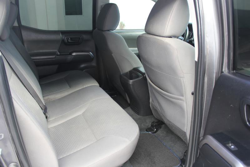 Used 2022 Toyota Tacoma SR5 image 15