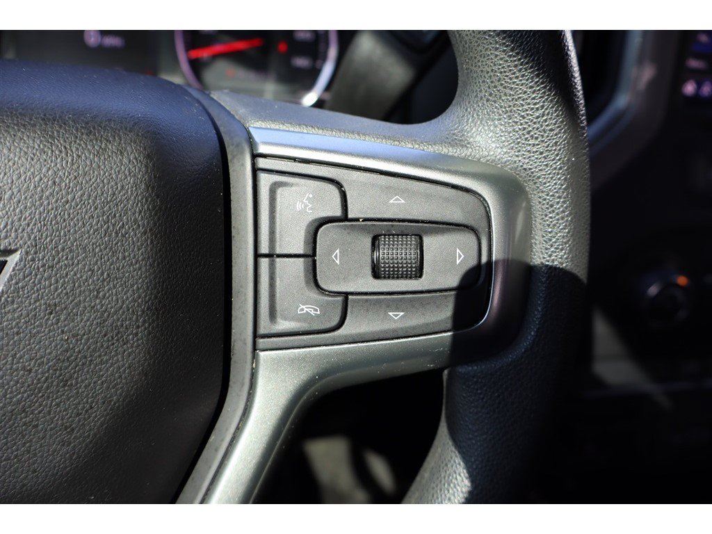 Used 2021 Chevrolet Silverado 2500 Custom w/ Custom Value Package AWD/4WD image 35