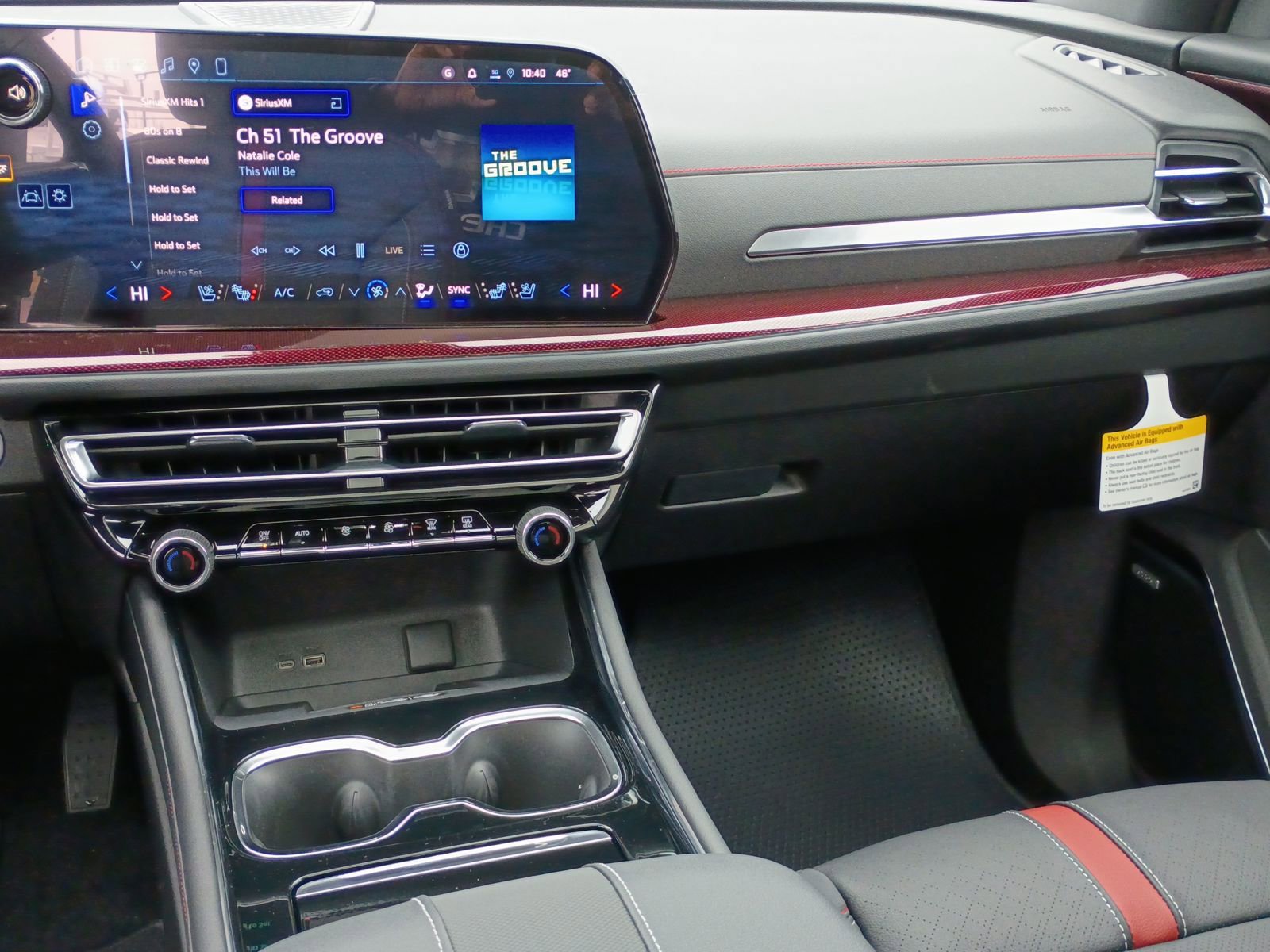 New 2026 Chevrolet Traverse RS image 28