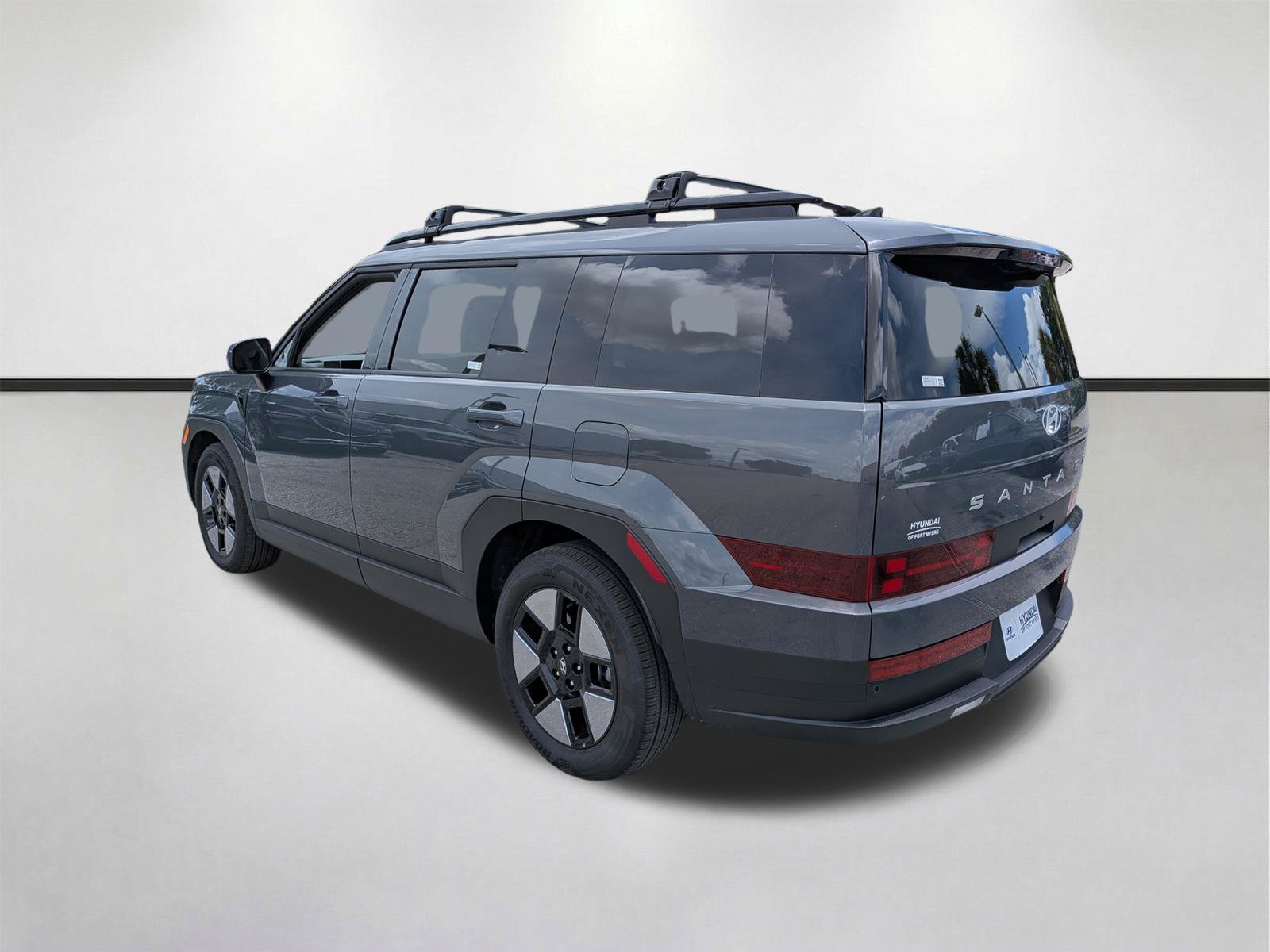 Used 2025 Hyundai Santa Fe SEL FWD image 6