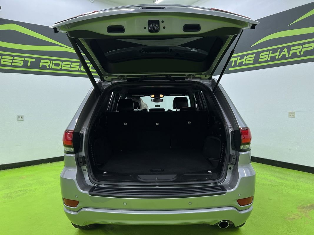 Used 2020 Jeep Grand Cherokee Altitude AWD/4WD image 9