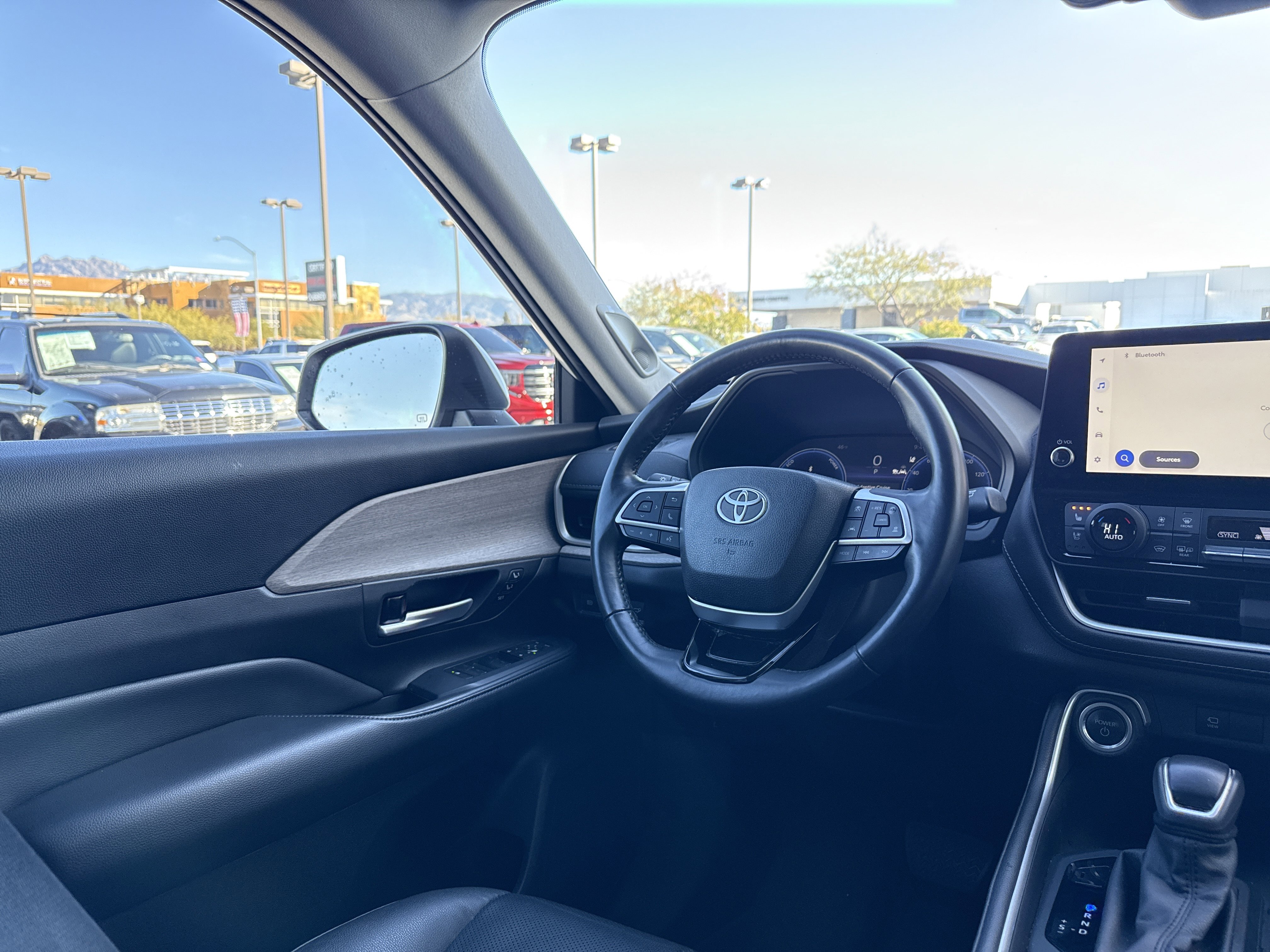 Used 2024 Toyota Grand Highlander Limited image 24