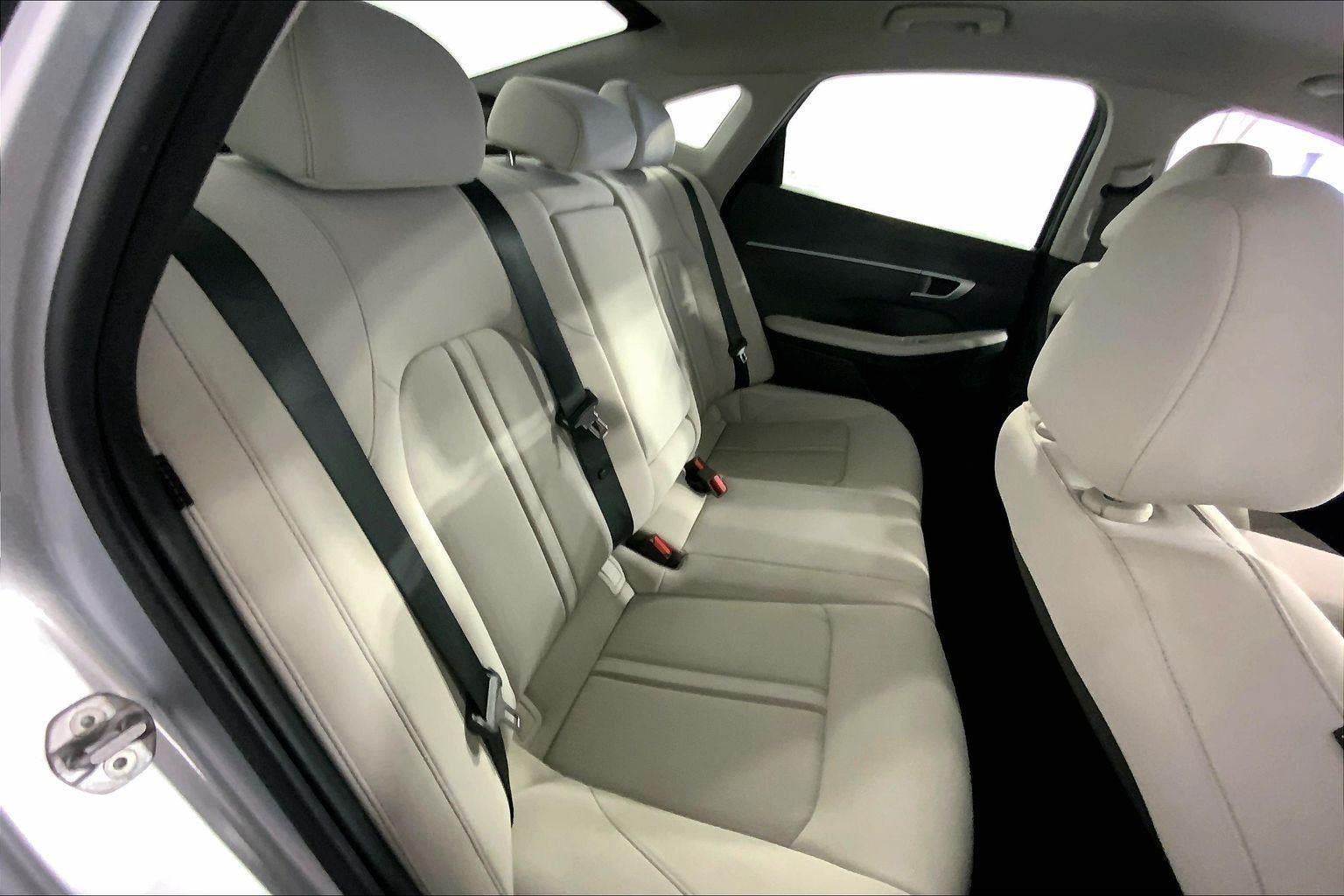 Used 2025 Hyundai Sonata SEL FWD image 23