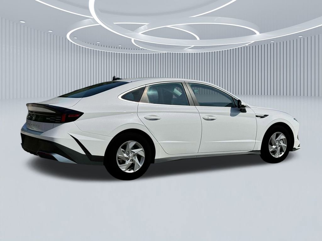 New 2025 Hyundai Sonata SE image 8