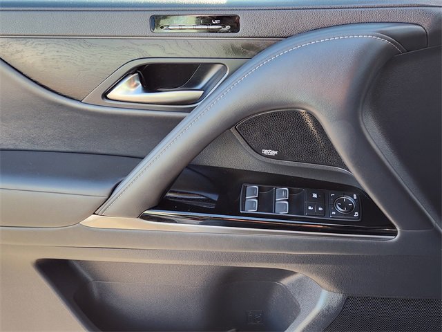 Used 2023 Lexus LX 600 4WD w/ Appearance Package image 23