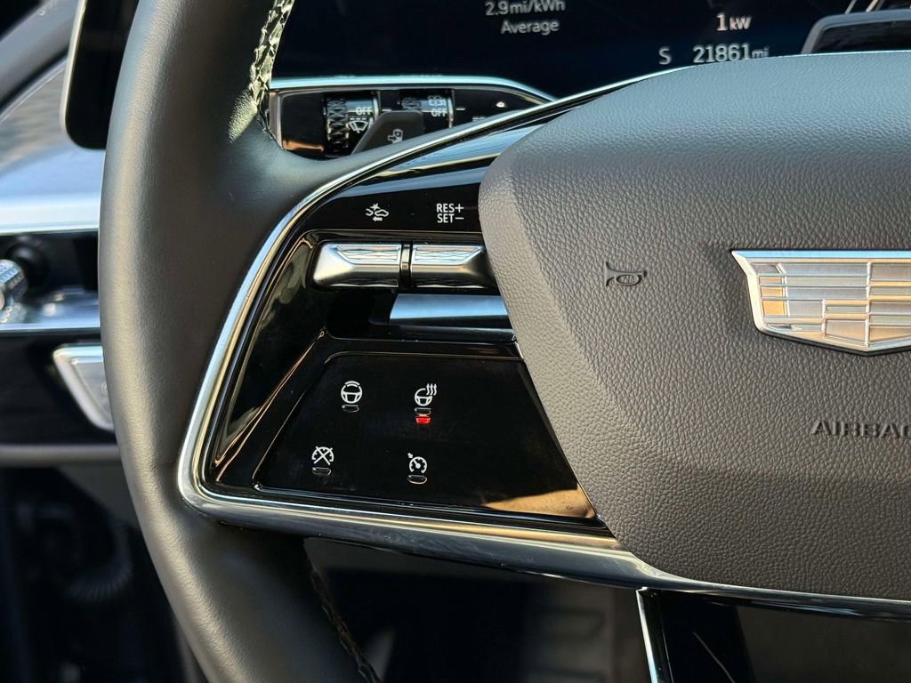 Used 2024 Cadillac Lyriq Luxury w/ LPO, Floor Liner Package image 34