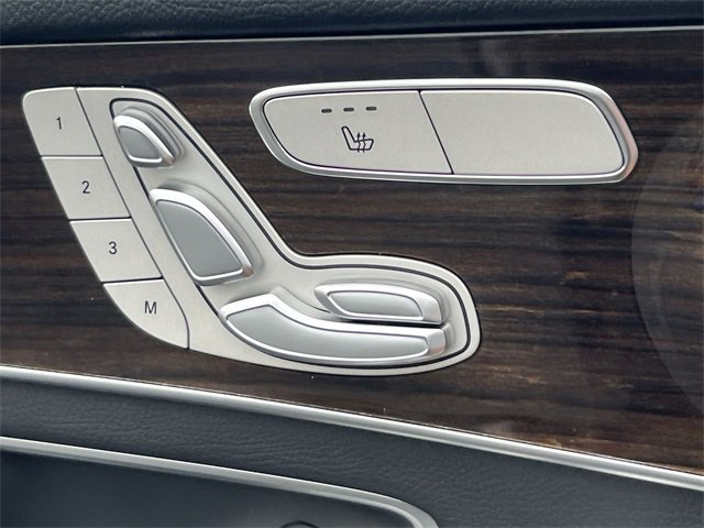 Used 2022 Mercedes-Benz GLC 300 4MATIC image 33