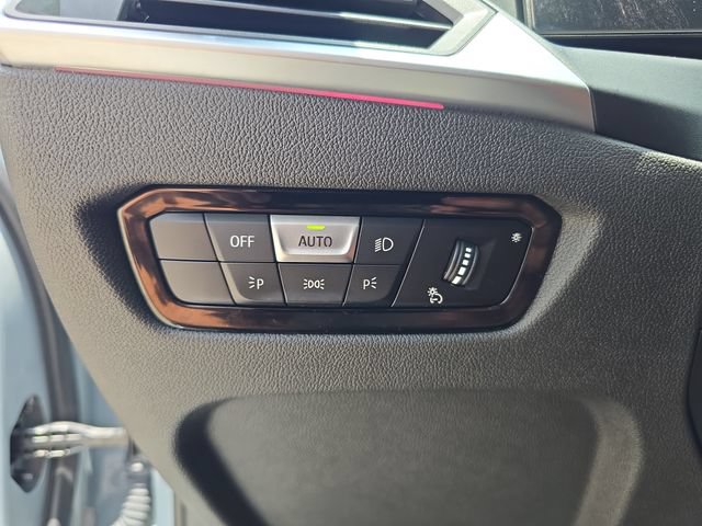 Used 2023 BMW M340i w/ Driving Assistance Package RWD image 21