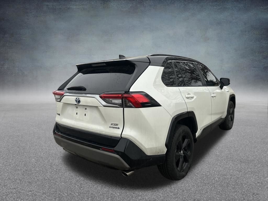 Used 2019 Toyota RAV4 XSE AWD/4WD image 6
