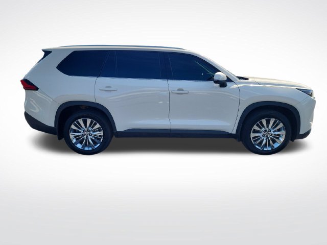 Used 2024 Toyota Grand Highlander AWD image 6