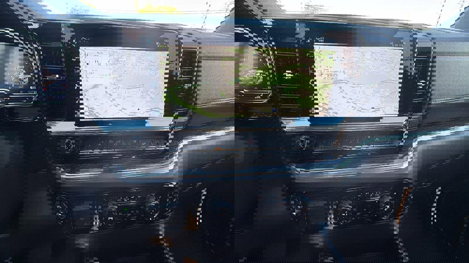 Certified 2025 Chevrolet Silverado 1500 LT Trail Boss w/ Convenience Package II AWD/4WD image 30