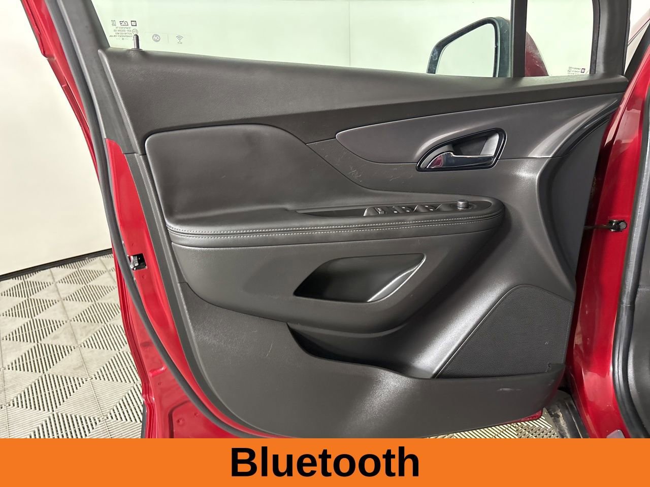 Used 2020 Buick Encore Preferred image 9