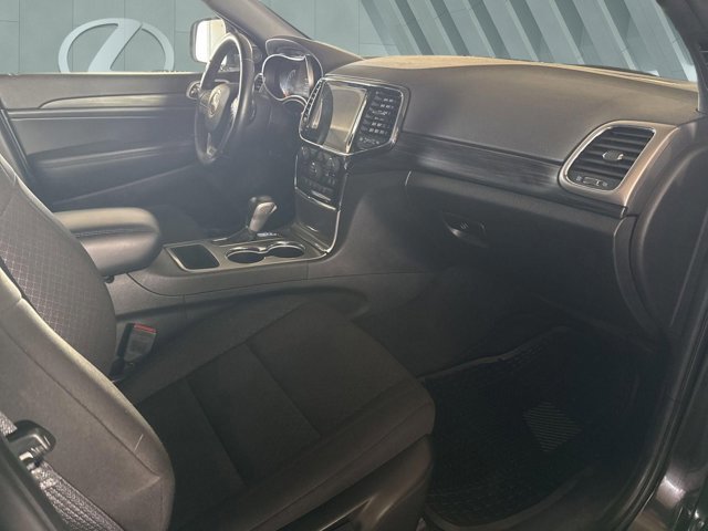 Used 2022 Jeep Grand Cherokee Laredo E image 16